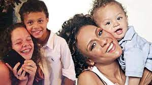 Defne joy foster was born on september 2, 1975 in incirlik, turkey. Defne Joy Foster In Annesi Hatice Foster Gozyaslarina Boguldu Neden Hala Yasiyorum Onu Da Bilmiyorum Takvim