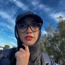 One of the random day I feel cute after finished work