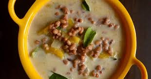 Ash Gourd Yellow Pumpkin And Red Eyed Beans In Coconut Milk Olan Is One Of My Favourite Kerala Recipes It S A Subtle Dish Th In 2020 Recipes Coconut Milk Kerala Food