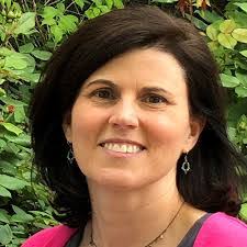 Caroline Wertz's Instagram, Twitter & Facebook