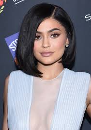 The layers are great for both thin hair, to thicken it up, and for thick hair to thin it out. Kylie Jenner S Asymmetrical Bob In 2016 Best Bob Haircuts Of The Last Decade Popsugar Beauty Middle East Photo 12