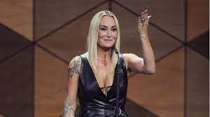 Only high quality pics and photos with sarah connor. Sarah Connor Seltenes Foto Mit Tochter Summer Zum 14 Geburtstag Brigitte De