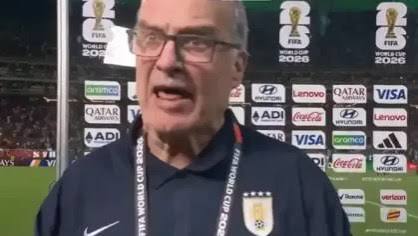 Técnico do Uruguai, Bielsa comenta "atitudes polêmicas" na Copa do Mundo | CNN Brasil