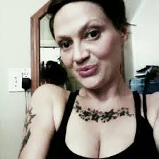 Misty Bowling's Instagram, Twitter & Facebook