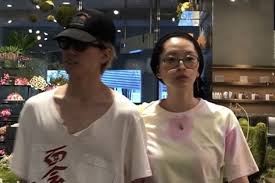 Speed ポスター 島袋寛子 今井絵理子 hiro. å³¶è¢‹å¯›å­ã‚'å¤‰ãˆãŸ12æ­³å¹´ä¸‹å¤« çµå©š2å¹´ã‚‚ãƒ‡ãƒ¼ãƒˆã¯æ‰‹ã¤ãªãŽã§ å¥³æ€§è‡ªèº«