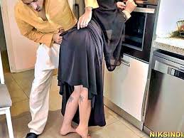 Muslim Stepsister In Hijab Gets Fucked And Swallows Cum In Rough Sex Video  - XXXBP