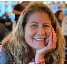 Katie Nussbaum's Instagram, Twitter & Facebook