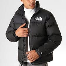 Il ya un petit accro recousue sur le devant de la veste comme la veste et noir sa ne se voi pas trop voir les deux dernière photo. The North Face Doudoune 1996 Retro Nuptse C8dj Noir Laboutiqueofficielle Com