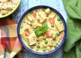 Thai Green Curry With Tofu Is One Of The Most Popular And Spiciest Curry Dish That You Will Find At A Thai Vegetarian Instant Pot Green Curry Tofu Green Curry