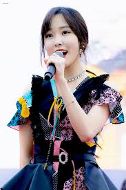 Gfriend Yuju 190420 Gangwon Peace Concert Saturday Concert Gambar