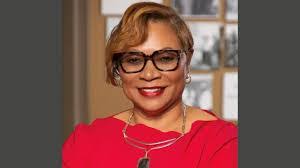 Kellie Hebert's Instagram, Twitter & Facebook