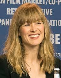 Rosamund Pike — Wikipédia