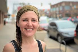 Melody Harwell's Instagram, Twitter & Facebook