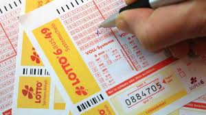 Die lottozahlen ergebnisse lassen sich einfach und unkompliziert online nachsehen. Lottozahlen Vom 01 08 2020 Lotto Am Samstag Mit Gewinnzahlen Und Quoten Aktuell News De