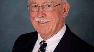 Carleton College's Robert Bonner To Receive Honorary Doctorate from U of  Wyoming