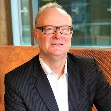 Martin Roll's Instagram, Twitter & Facebook