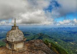 Backpacking Sri Lanka - Alagalla Pabbatharamaya is a stupa located on top  of Alagalla Mountain. . Alagalla Mountain Range is situated at the  boundaries of the Central and Sabaragamuwa Provinces in Sri