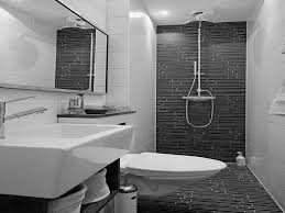 Unfortunately, there are so many bathroom tile ideas and designs when starting your search, it can be painfully overwhelming. 10 Gorgeous Bathrooms With Black Tile