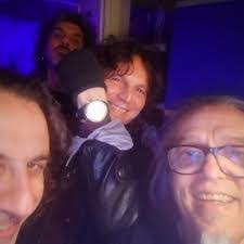 Leon Parr's Instagram, Twitter & Facebook