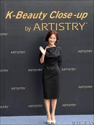 She received the best newcomer (female) award in 2006 and got the excellence award of in 2013, kim ji min received the top excellence award of kbs entertainment awards as well. Kim Ji Min Comedian Wikipedia