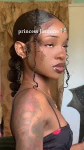 Always do your Slick backs with a twist😉 i call it The Princess  jasmine💕🧚🏽‍♀️ #slickbackponytail #princessjasminehairstyle  #naturalhairstyles #type4naturalhair #blackgirlhairstyles