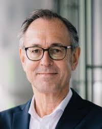 Krisen und Krisenverarbeitung Manuela Freiheit Andreas Uhl Andreas Zick