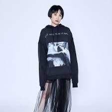 She has published six solo albums: é­å¦‚è± Waa Wei çš„æ­·å¹´å°ˆè¼¯èˆ‡ä»‹ç´¹ Kkbox