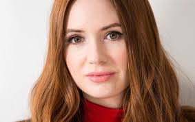 Karen Gillen's Instagram, Twitter & Facebook