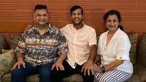 He was born on 16 feb 1991 in bangalore, karnataka, india. Mayank Agarwal Age Wife Height Net Worth Wiki Ipl Stats More