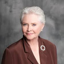 Scopri oggi com'è Susan Flannery, l'amata Stephanie Forrester