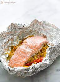 Cooking salmon fillets in foil. Foil Baked Salmon With Leeks And Bell Peppers Recipe Salmon Recipes Baked Healthy Cooking Salmon Baked Salmon