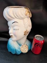 MID-CENTURY 5.25" BETTY Grable GLAMOUR GIRL LADY'S HEAD VASE ~ VG to EUC!  $41.99
