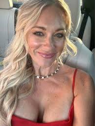 AAA Custom Tailoring & Formal Wear, 1342 N Scottsdale Rd, Scottsdale, AZ  85257, US