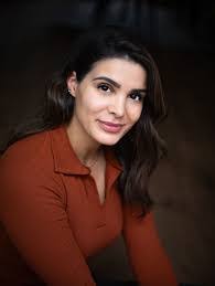 Francesca Bauer's Instagram, Twitter & Facebook