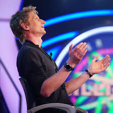 Sie sind bereit, auf jede sicherheitsstufe zu verzichten und trauen sich, neun fragen ohne einsatz eines jokers zu spielen? Wer Wird Millionar Rtl Pilot Aus Bischofsheim Blamiert Sich Bei Gunther Jauch Deutschland