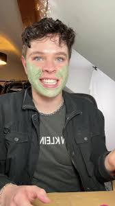 Ryan Lush's Instagram, Twitter & Facebook