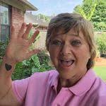 Vonda Edwards's Instagram, Twitter & Facebook