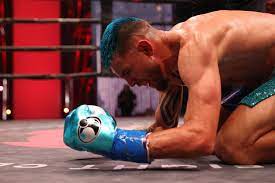 Twitter destorys ivan redkach for faking a low blow on the jake paul vs ben askren fight card. 6q4yim2web1fkm