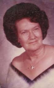 Jacqueline Castle's Instagram, Twitter & Facebook