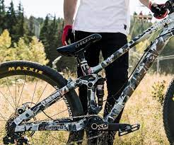 Das slopestyle bike ist endlich zurück! Red Bull Joyride 2016 Riders Bikes Red Bull Bike