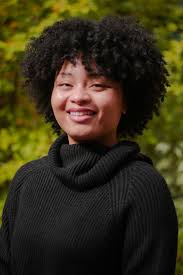 Lorena James's Instagram, Twitter & Facebook