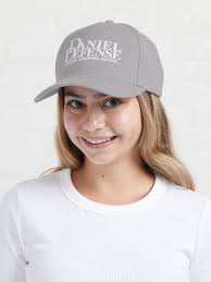 Gorra for Sale con la obra «Logotipo de la defensa de Daniel» de dardargo