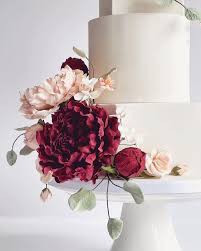 Fondant icing, textured wedding cake, dessert table, wedding cake inspiration, elegant wedding cakes, hampshire cake designer., blush and rose gold wedding cake. Incredibly Realistic Sugar Flowers Turn Cakes Into Edible Bouquets