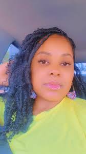 Nakisha Bell (@nakishabell)