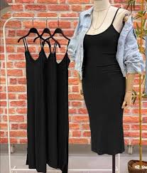 Izmirdress Adli Kullanicinin Moda Panosundaki Pin 2020 Kalem Elbise Spor Giyim Siyah Elbise