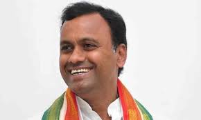 Uttam Kumar meets Rajagopal Reddy, tries to pacify disgruntled MLA