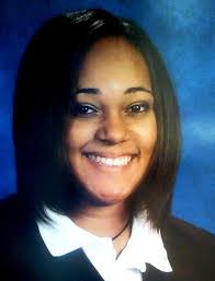 Villa Victoria Academy names Junior Vanessa Woolfolk volunteer of the year 