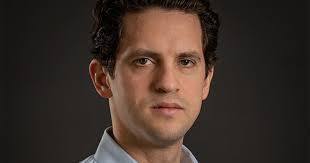 Andrew Perlmutter's Instagram, Twitter & Facebook