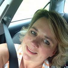 Wendy Snodgrass's Instagram, Twitter & Facebook