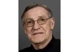 Dale Grayson's Instagram, Twitter & Facebook